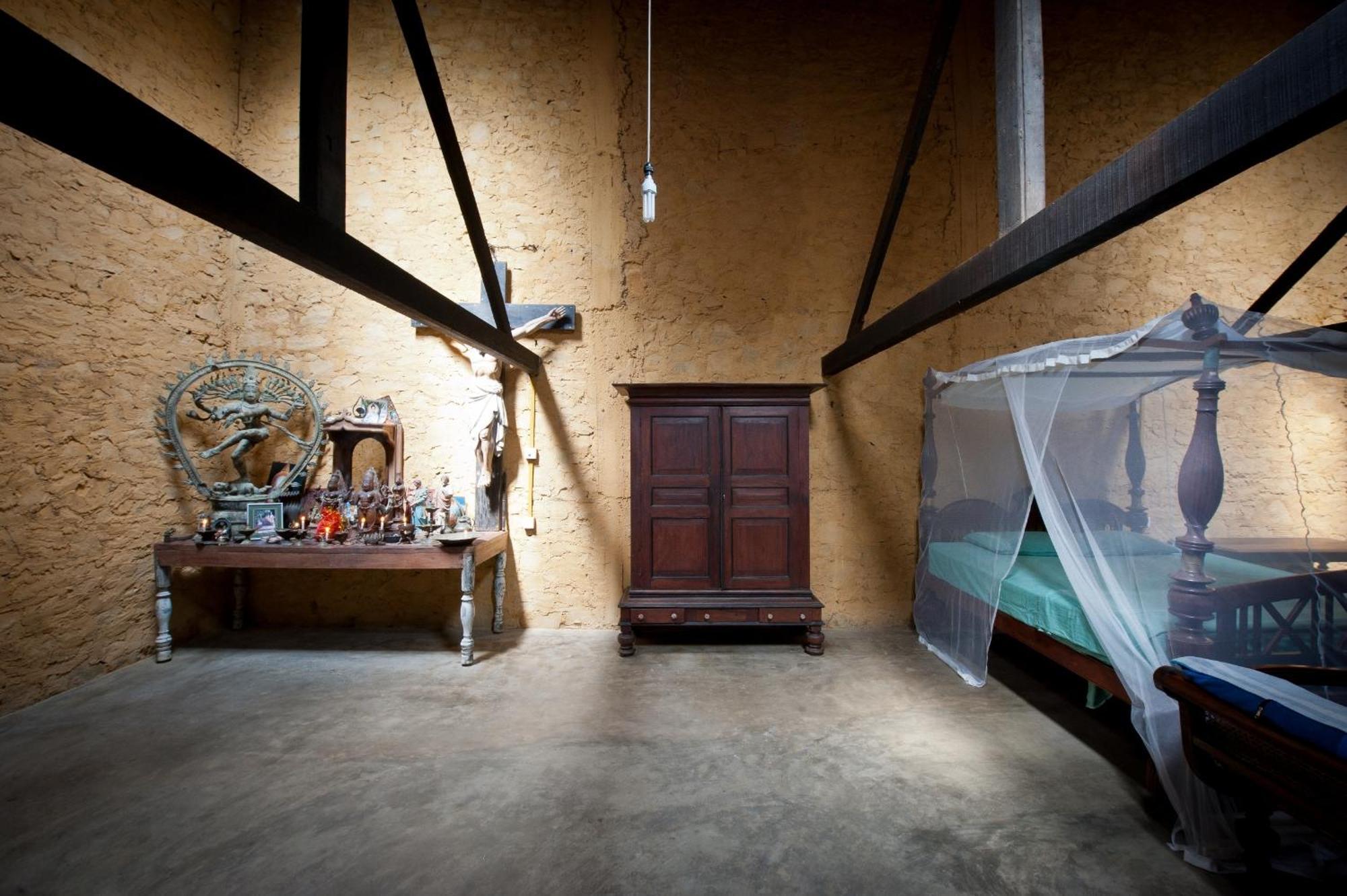 The Kandy Samadhicentre Narampanawa Room photo